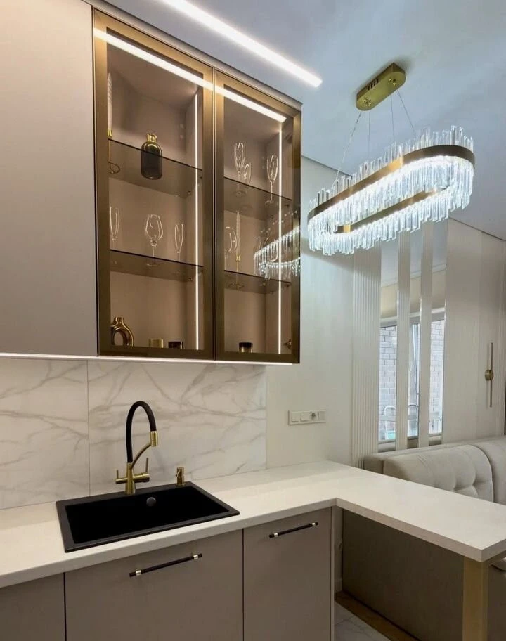 Кухни на заказ с островом под ключ в Самаре